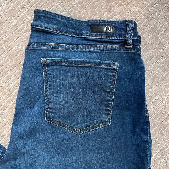 KUT from the Kloth Diana Skinny Jeans- Relaxed Mid-Rise -Contrast Topstitching - Picture 14 of 16